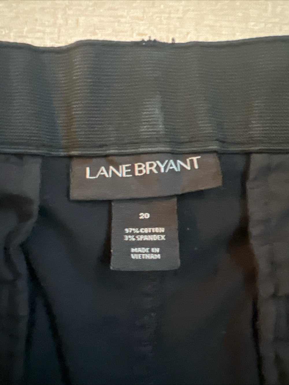 Lane Bryant Womens Black Casual Shorts Clasp & Zip Size 20. - Picture 4 of 6